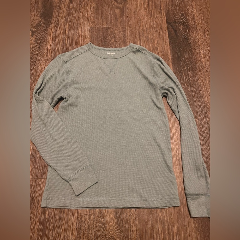 Old Navy long sleeve